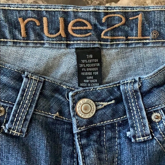 Jeans - Picture 3 of 3